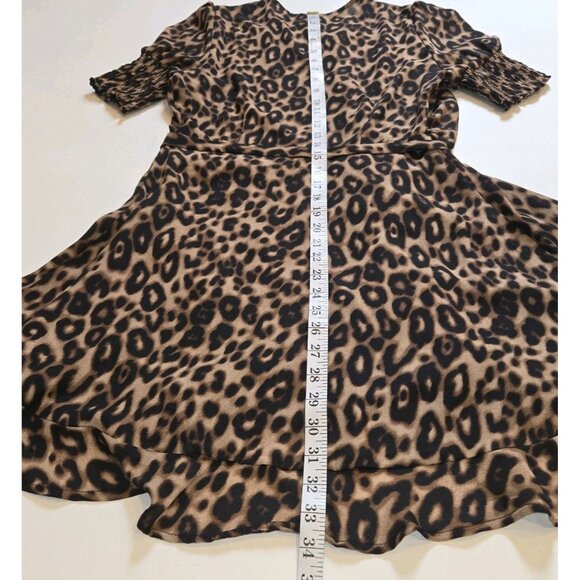 FRANCESCA’S Blue Rain Leopard Print Short Sleeved Wrap Dress Medium 888010 New N - Picture 8 of 10